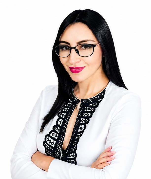 Abg. Karina Martínez Torres, Mtra.